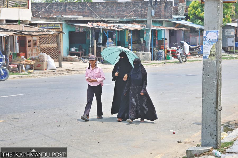 Low voltage and power cuts leave Bardiya sweltering in summer heat