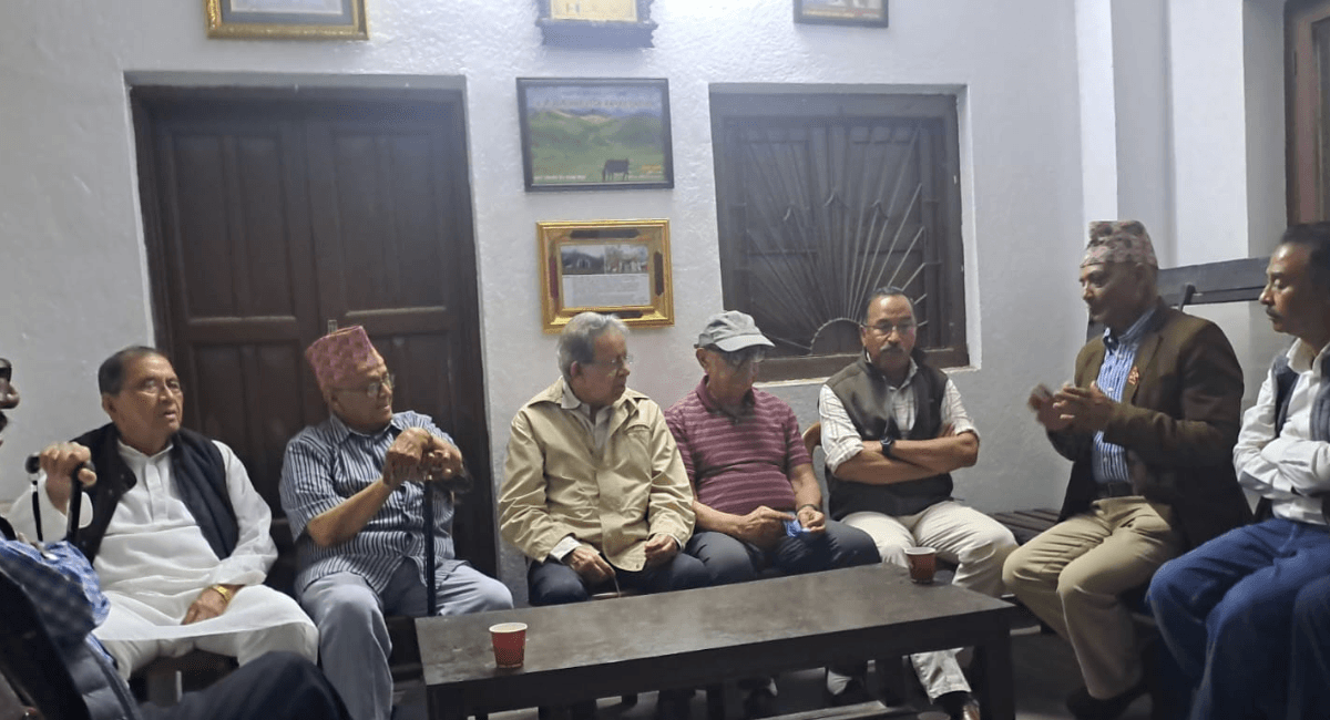 महाधिवेशनबारे राप्रपा इतर पक्षले गर्‍यो शीर्ष नेताहरूसँग छलफल