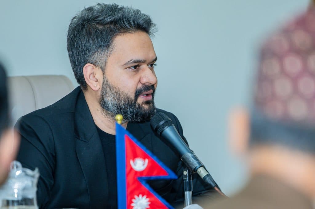 PM promises to separate squatters from encroachers during settlement clearance