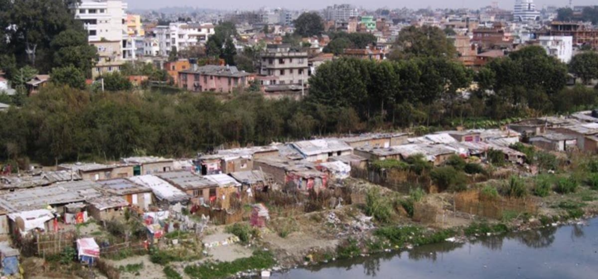 उपत्यकाको सुकुम्वासी बस्ती खाली गर्न समिति गठन : सामान ओसार्नेदेखि सुरक्षित स्थानसम्म लैजान सरकारले सहयोग गर्ने