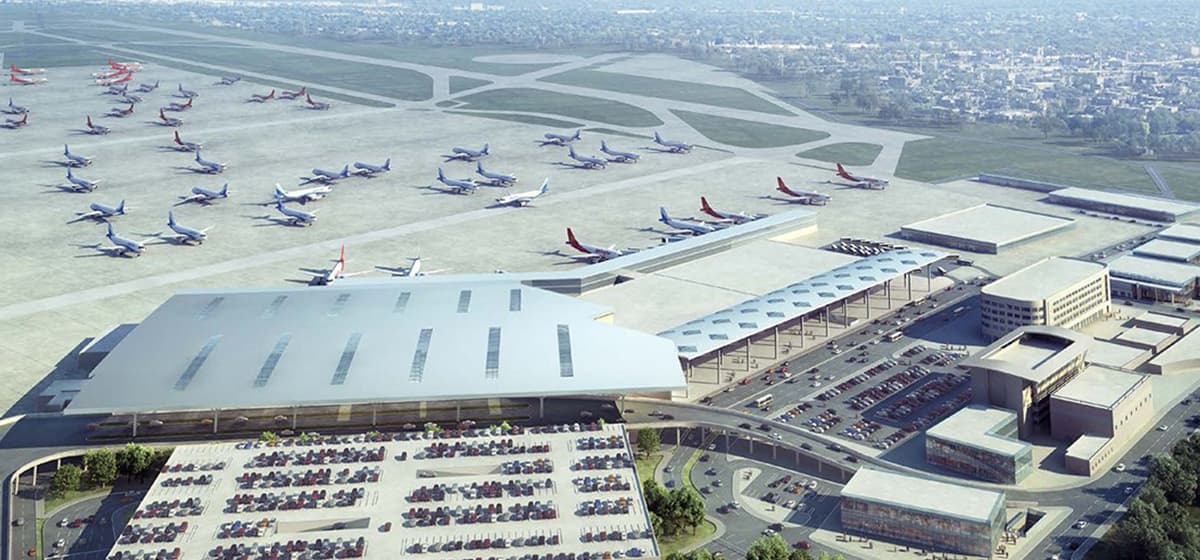 विमानको इन्जिनमा आगलागी, ६ जना घाइते