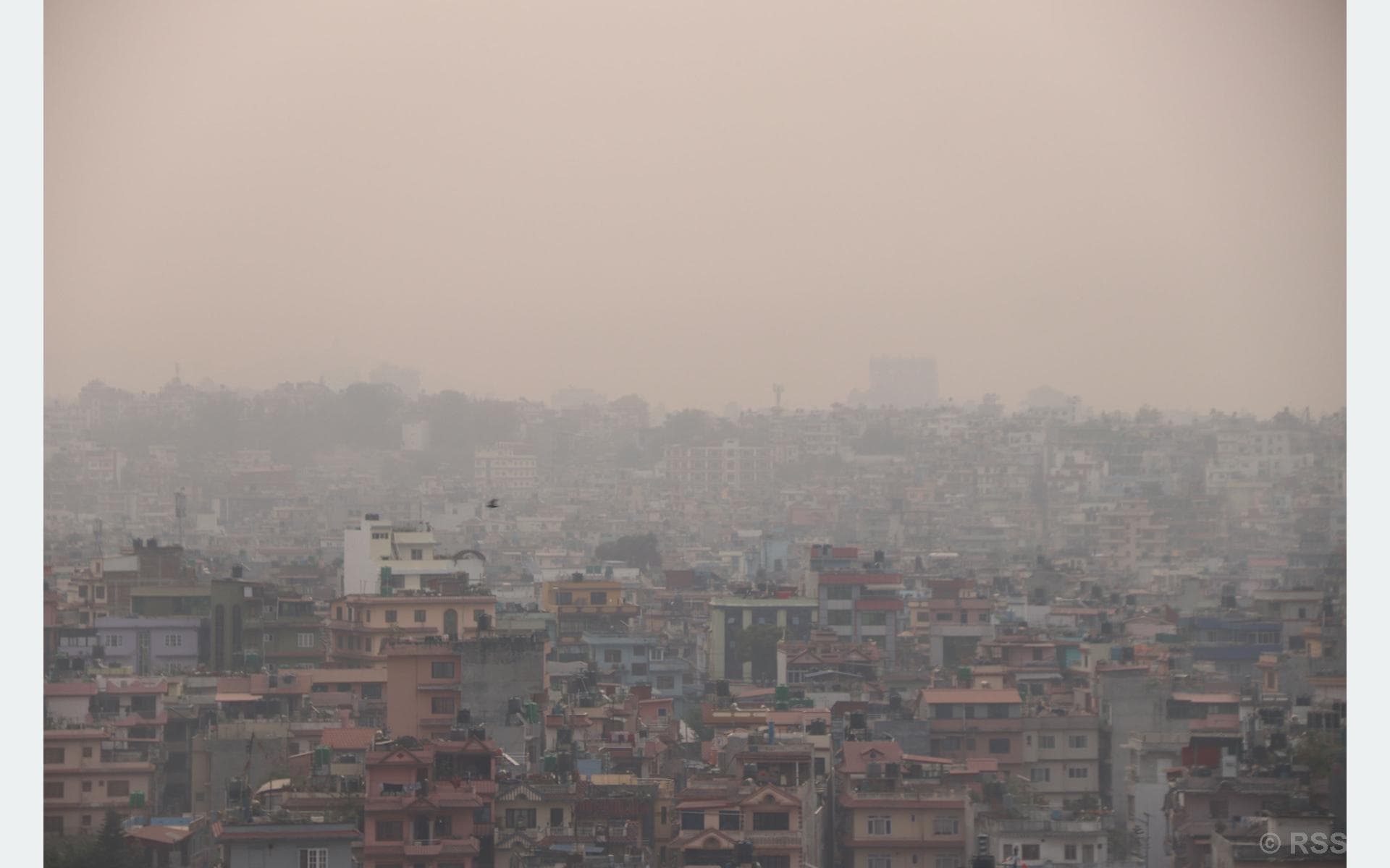 सुधारिँदै काठमाडौँको वायु गुणस्तर