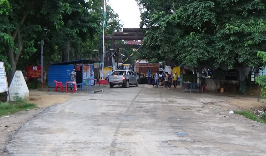 ग्यास अभावको असरः भारतमा रहेका नेपाली मजदुर फर्किंँदै