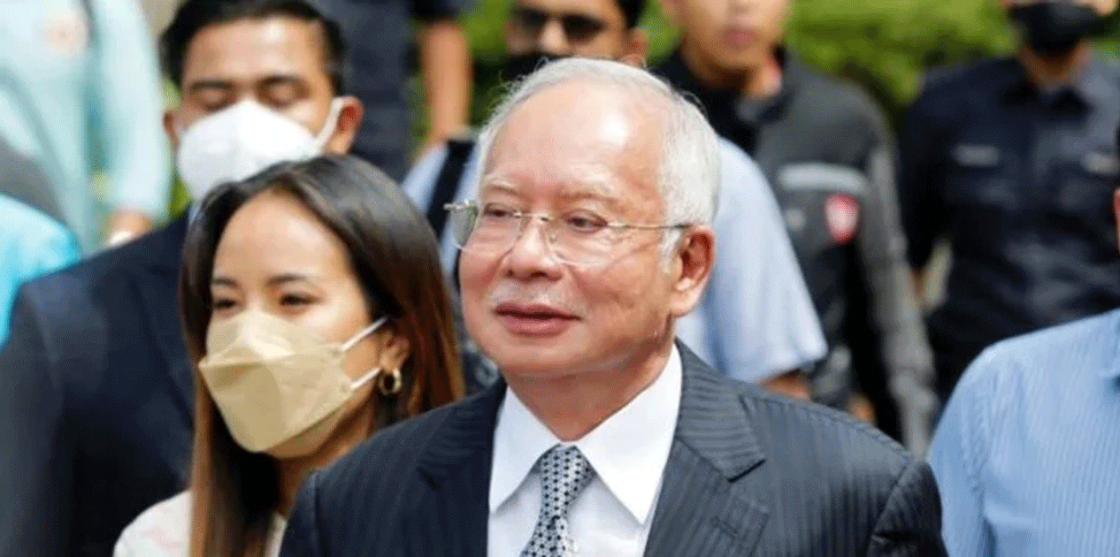 मलेसियाका पूर्वप्रधानमन्त्री रजाकलाई सरकारी कम्पनीको १ अर्ब ३० करोड डलर तिर्न अदालतको आदेश