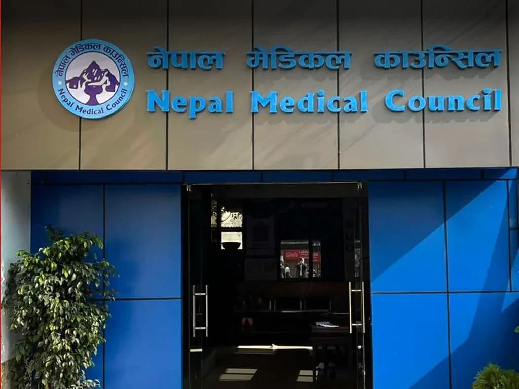 चिकित्सकलाई सामाजिक सञ्जालमार्फत औषधि सिफारिस नगर्न निर्देशन