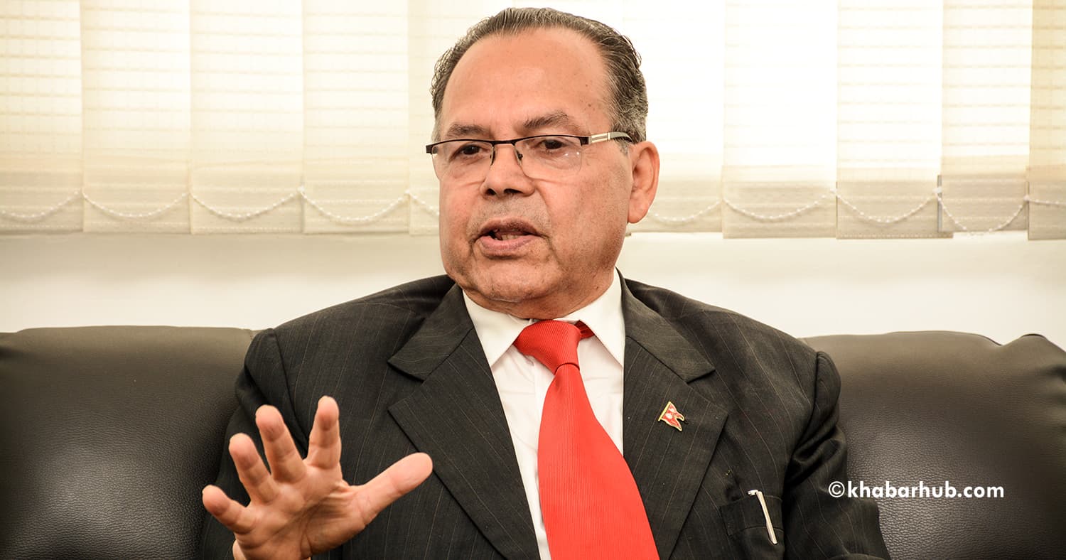 पहिले मलाई ‘एक्ले ढेँडु’ बनाए, अहिले तोरीको फूल देख्दैछन् : झलनाथ खनाल