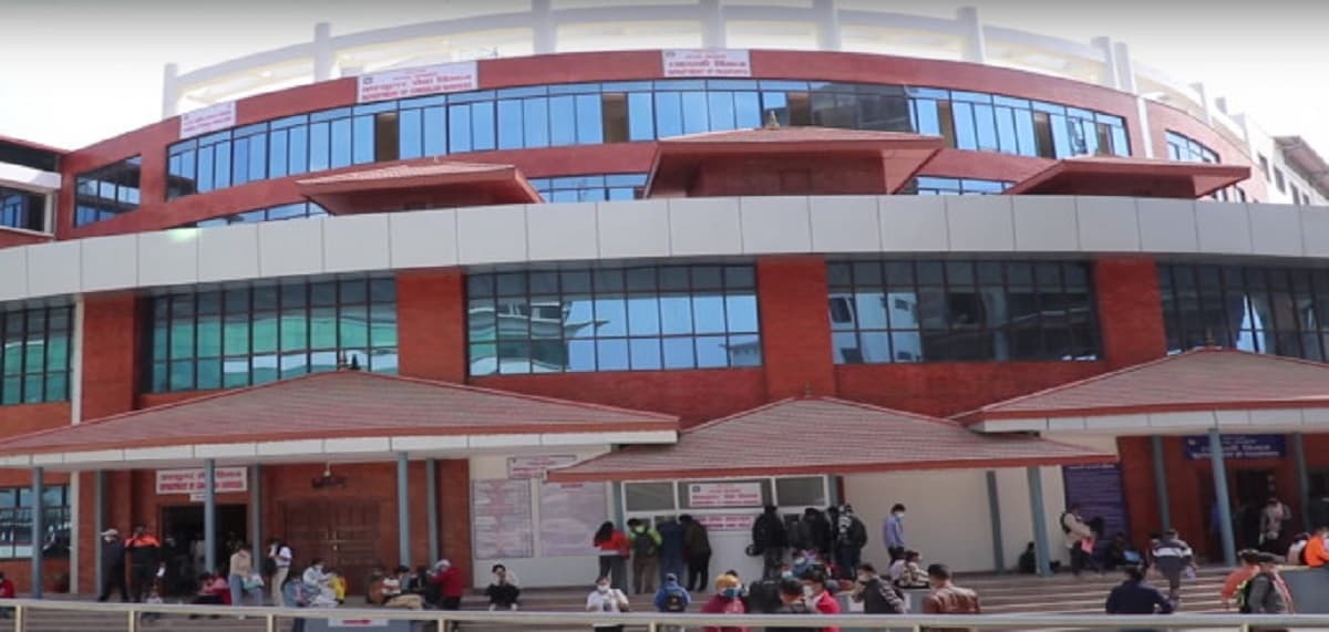 राहदानी विभागअगाडि आत्मदाहको प्रयास