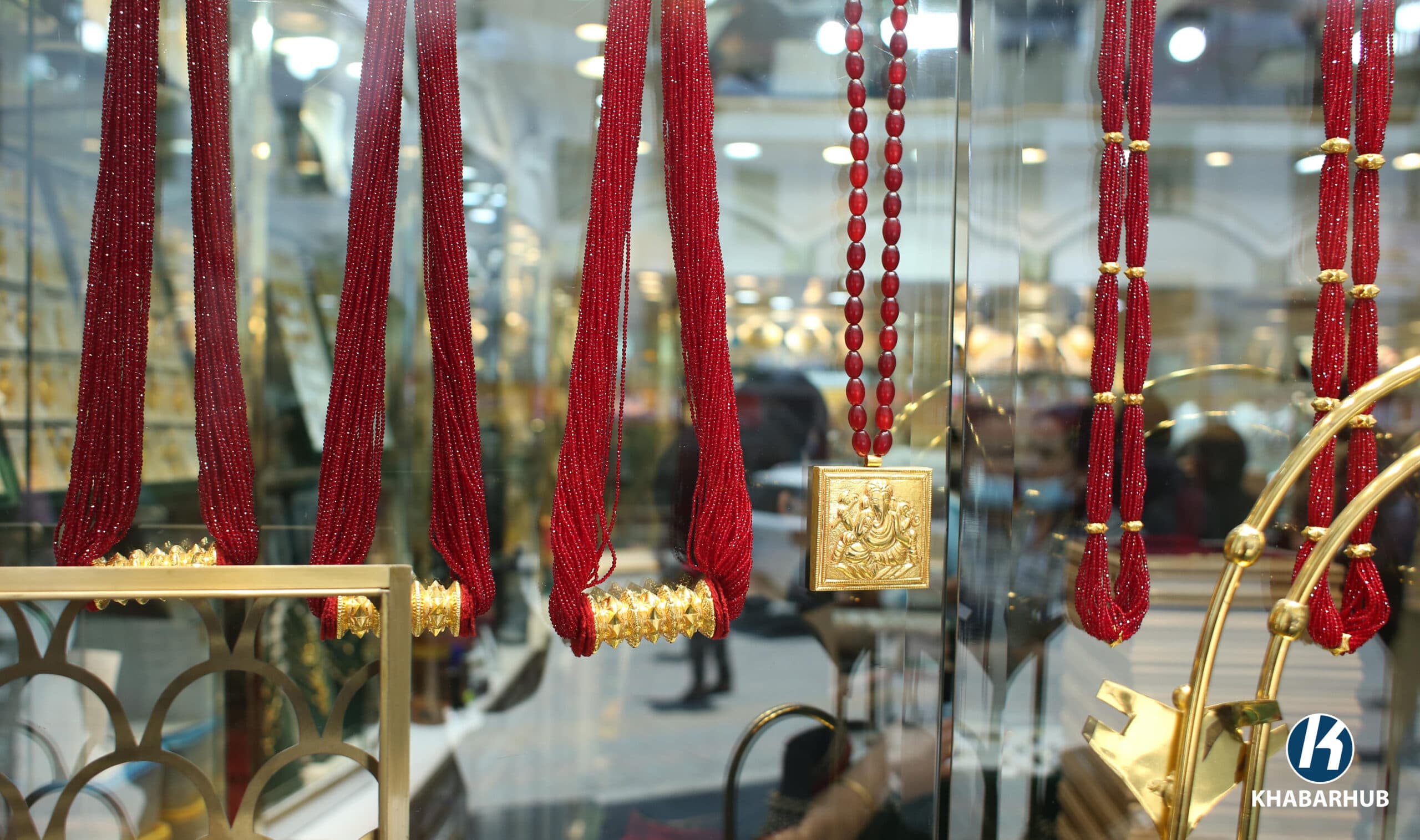 एकैदिन तोलामा २७०० रुपैयाँले बढ्यो सुनको मूल्य