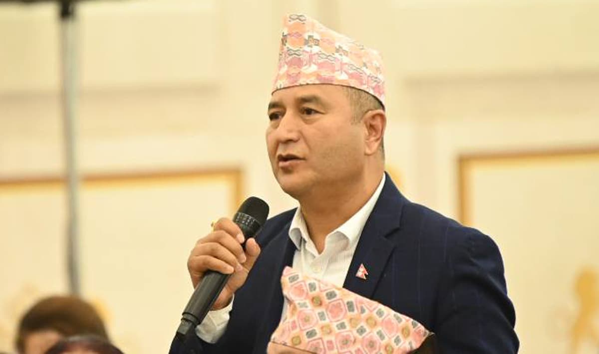 बागमतीको सत्ता समीकरणप्रति  रावलको असन्तुष्टि:’सत्ता रोज्ने प्रवृत्तिले पार्टी कमजोर हुन्छ’