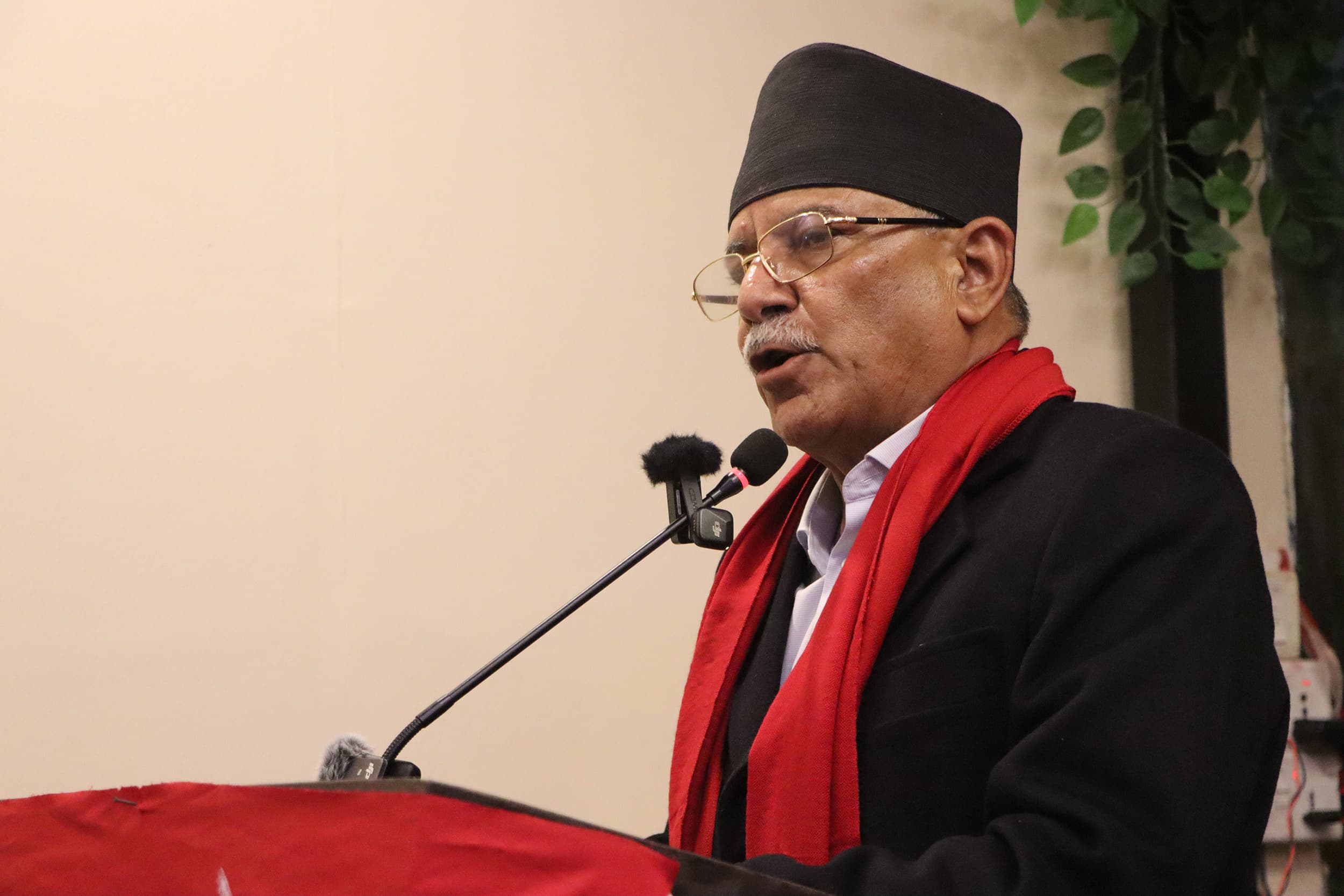 कम्युनिष्ट एकता एमालेसहितको एकतामा पुग्ने अध्यक्ष दाहालको विश्वास