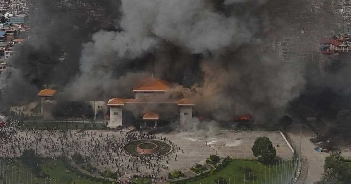 प्रहरी अधिकारीको बयान : प्रदर्शनकारी संसद् भवनमा छिरेपछि सेनाको टोली हतियारसहित बाटो लाग्यो