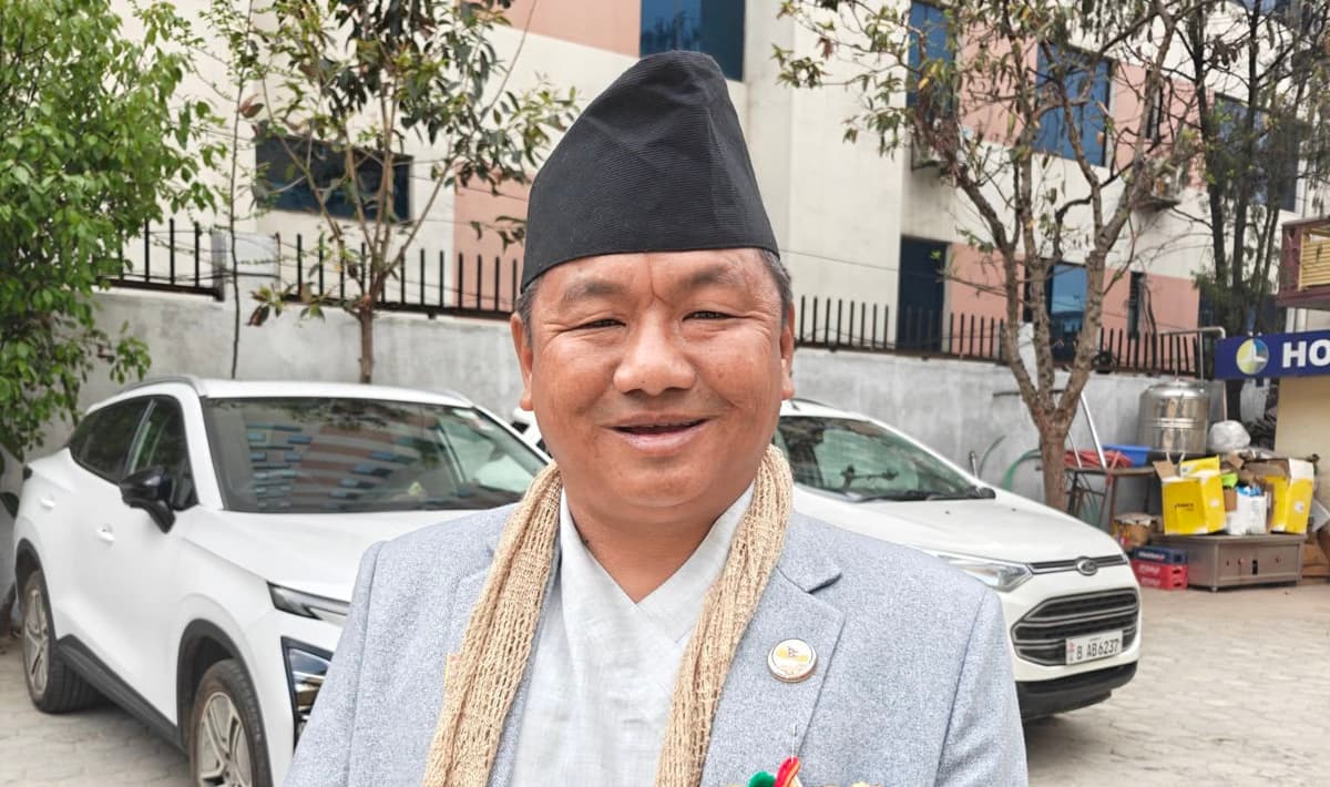 श्रम संस्कृतिका सांसदको प्रश्न- हाम्रो एउटै प्रश्नले दुई तिहाइको प्रधानमन्त्री किन आत्तिनु ?