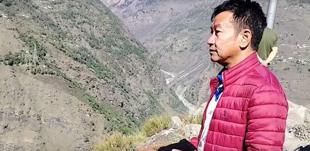 हर्कको अभियान : महाकालीका नाममा चन्दा उठाएर घट्टे खोलामा पुल शिलान्यास