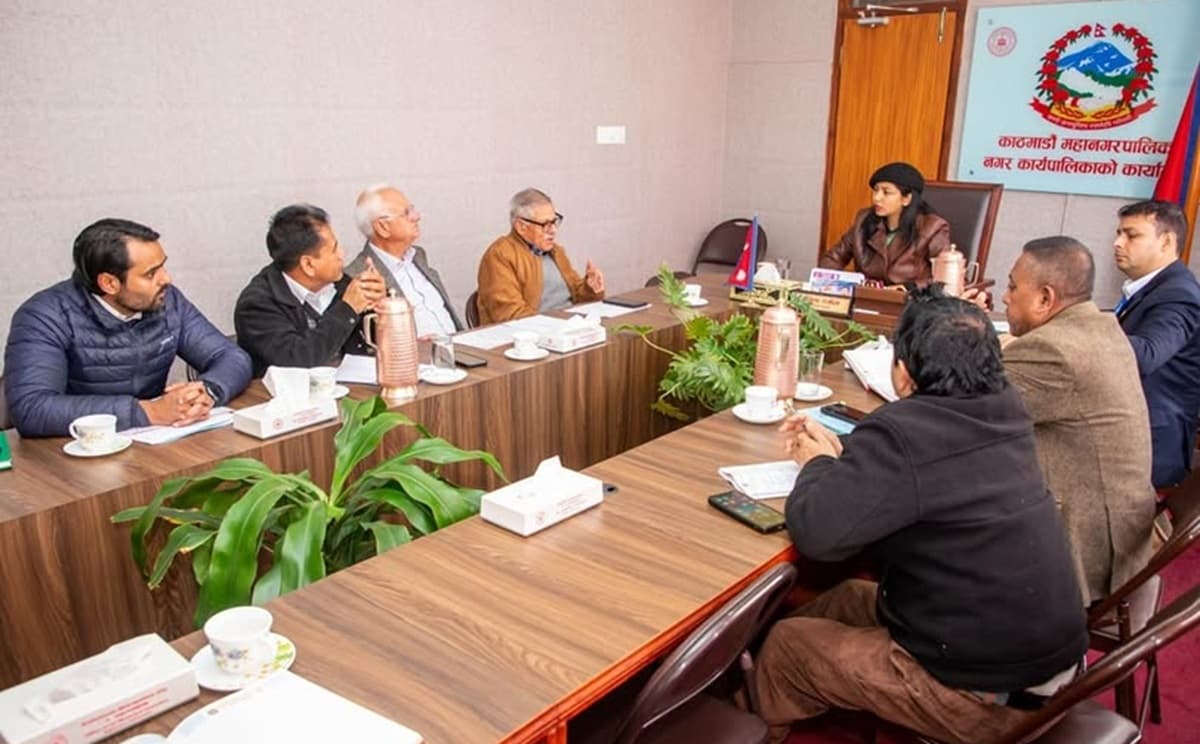 काठमाडौँ महानगरले वैशाख १ गतेदेखि रात्रिकालीन बस सेवा सञ्चालन गर्ने