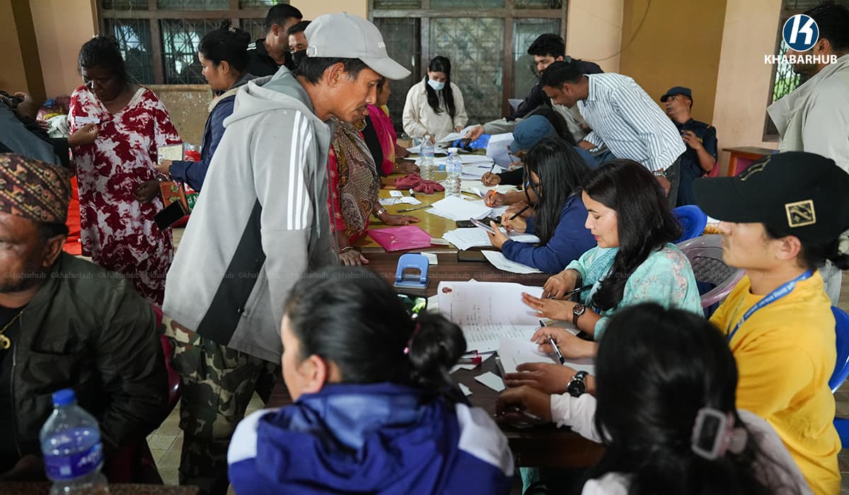 सुकुम्वासी बस्तीबाट हटाइएकाको यसरी हुँदै छ दर्ता (तस्बिरहरू)