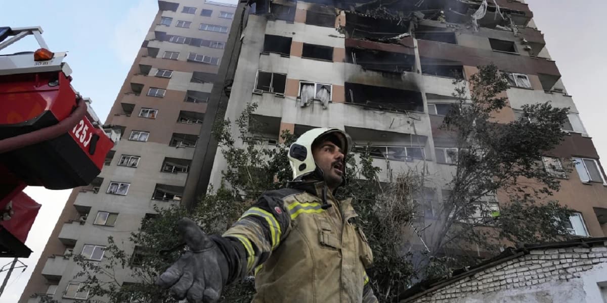 इरानले भन्यो : अमेरिकाले फेरि जुनसुकै बेला आक्रमण गर्न सक्छ