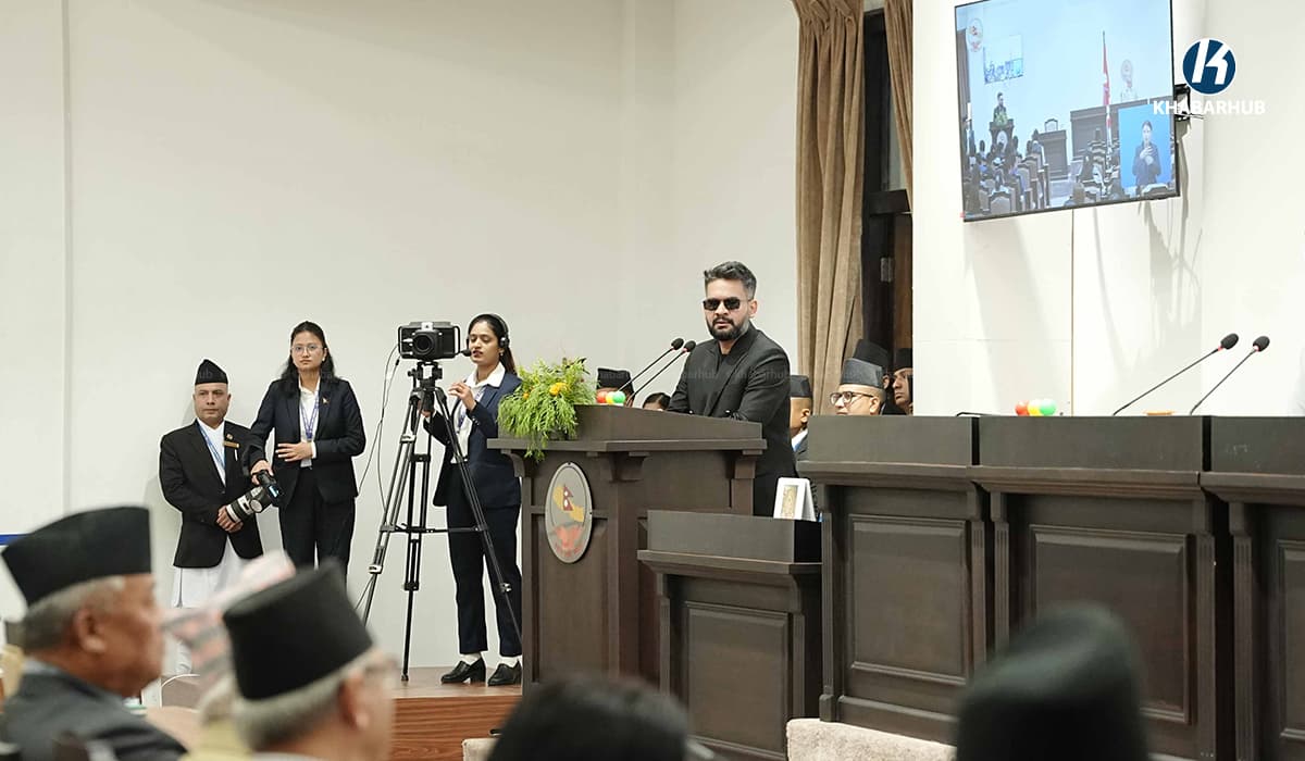 सांसदहरूलाई जवाफ दिएर हिँडे प्रधानमन्त्री