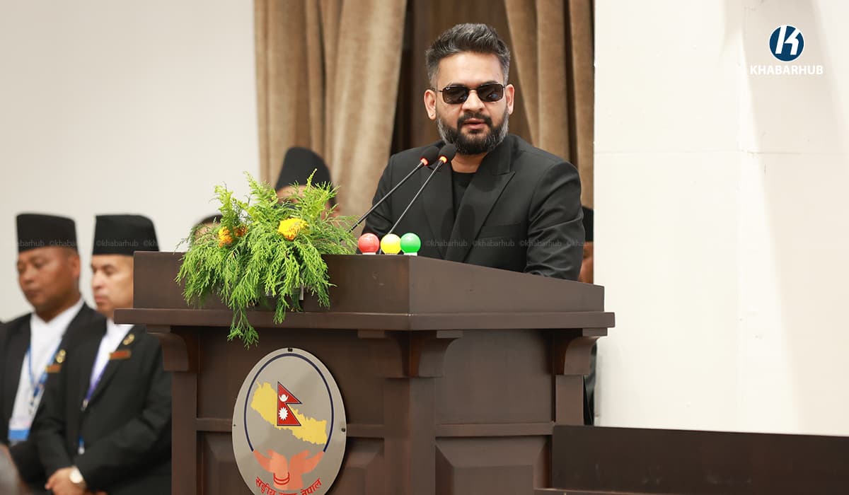 बालेनको व्यवहारले रास्वपा सांसदमाथि अनेक प्रश्न, रविले गर्न सकेनन् रूलिङ
