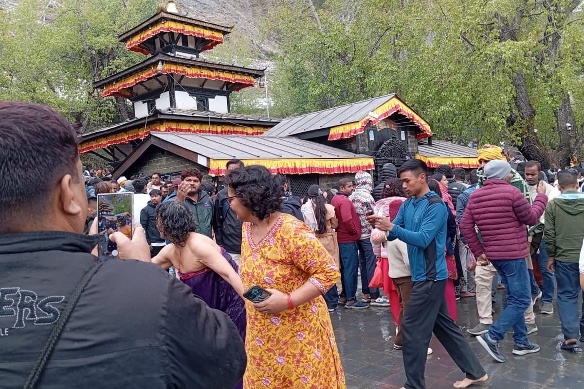 मुक्तिनाथमा दर्शनार्थी खचाखच