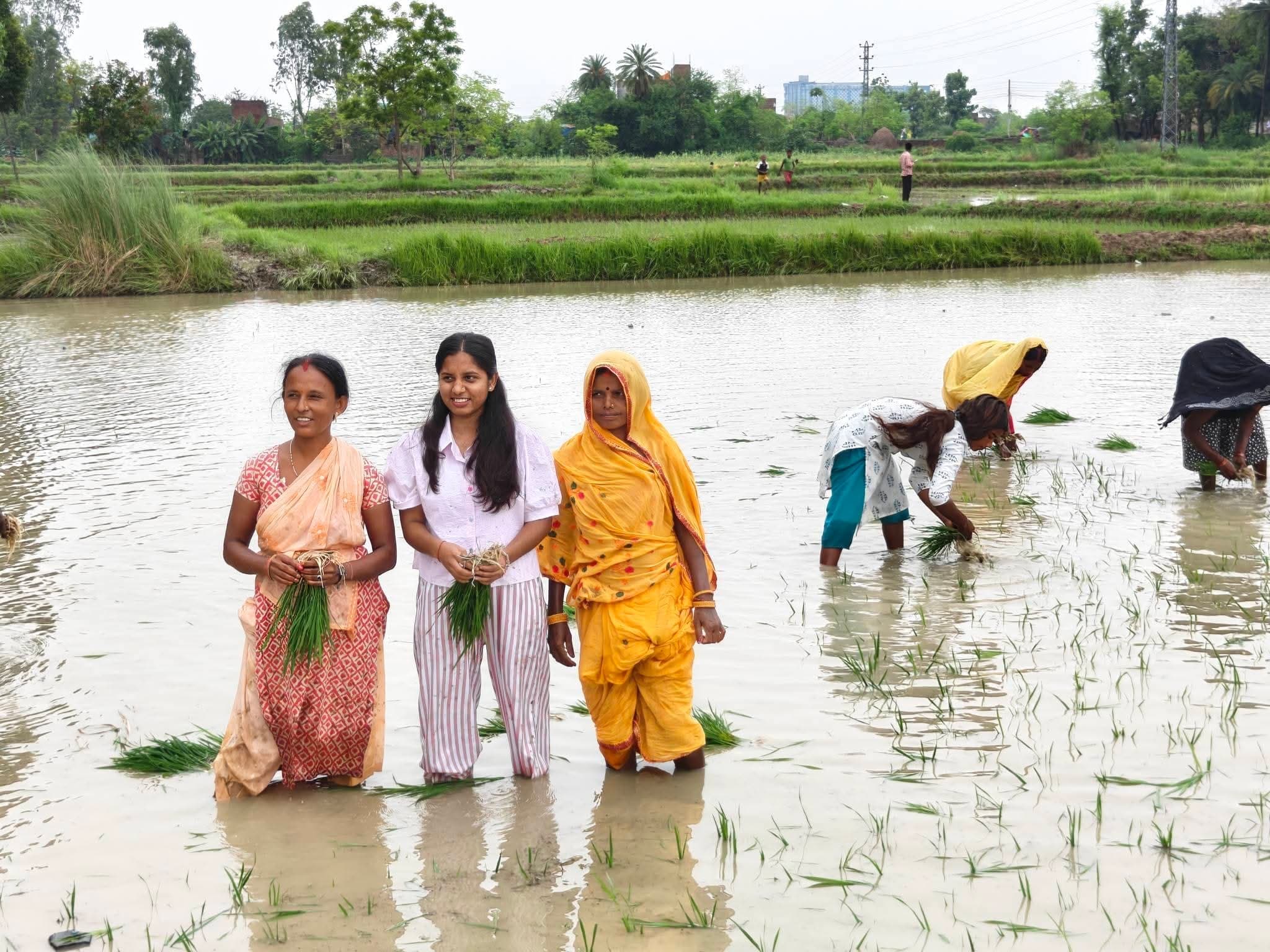 उपसभामुख ठाकुर रोपाइँमा सहभागी