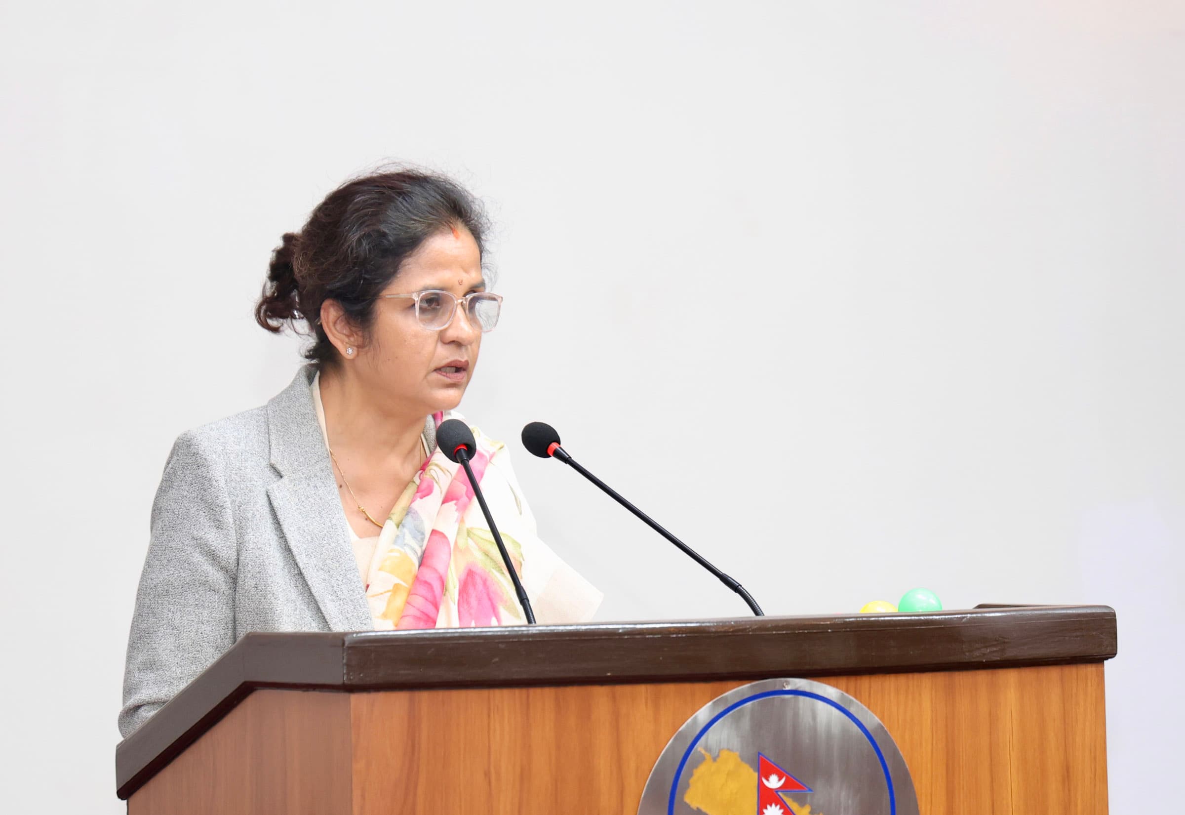 सैनिक सामग्री उत्पादन निर्देशनालयमार्फत हेटौँडामा परीक्षण उत्पादन भइरहेको छ : उद्योगमन्त्री