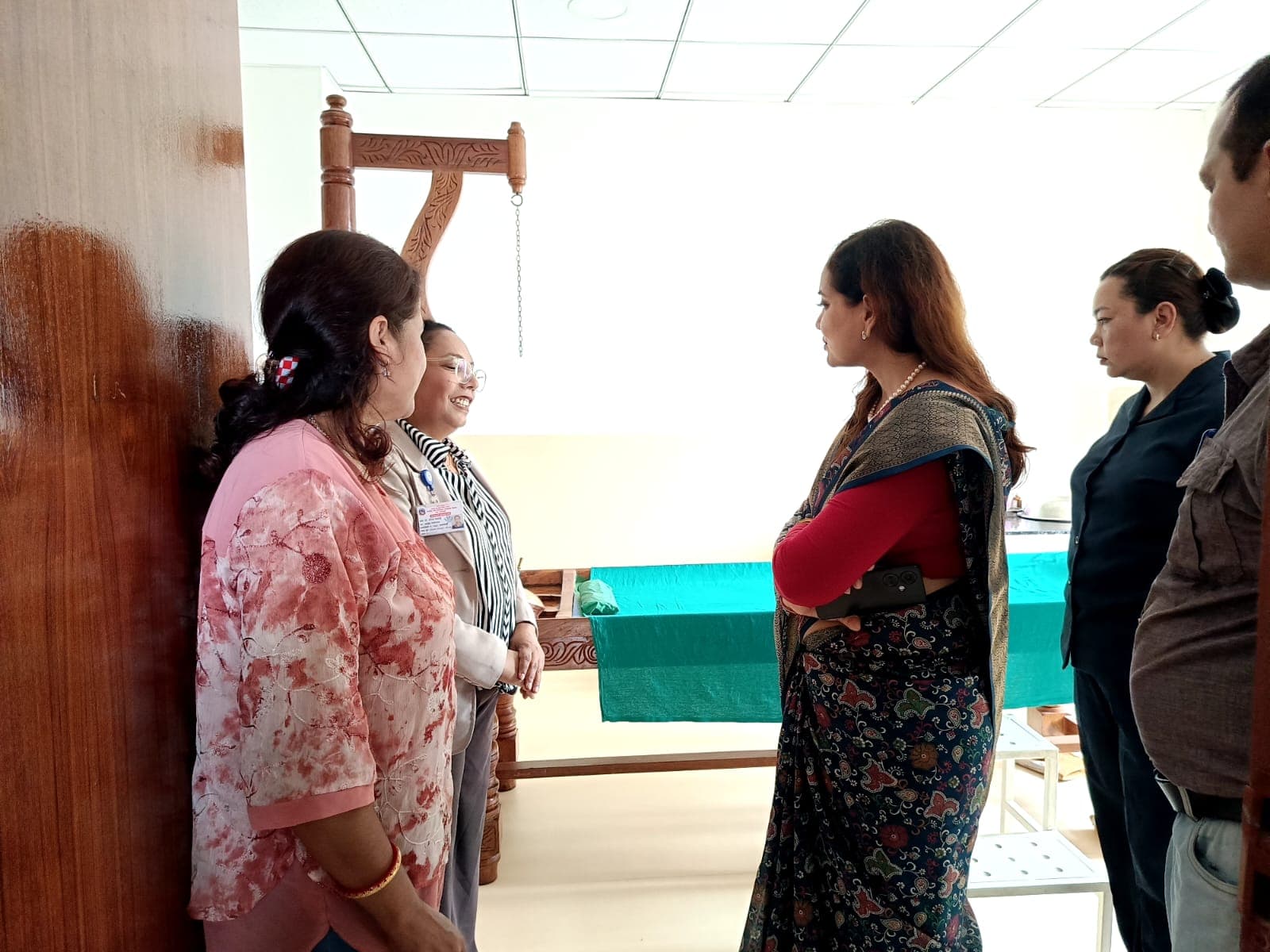 राष्ट्रिय आयुर्वेद केन्द्रलाई उत्कृष्ट सेवाकेन्द्रका रूपमा विकास गर्न मन्त्री मेहताको जोड