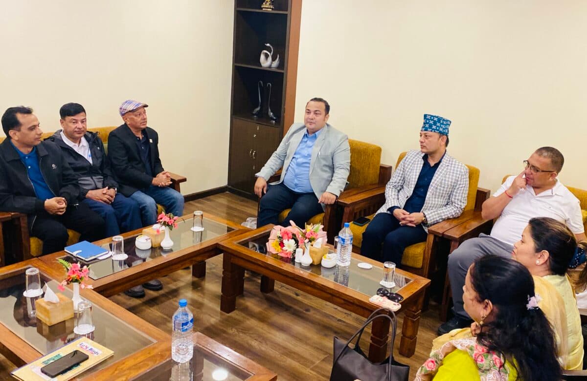 निजी क्षेत्रसँग मिलेर काम गर्न सरकारसँग हुटहुटी छ : सभामुख अर्याल