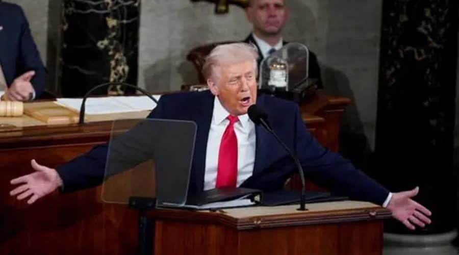 ट्रम्पको नयाँ बयानपछि विश्व बजारमा कच्चा तेलको मूल्य १३ प्रतिशतले घट्यो