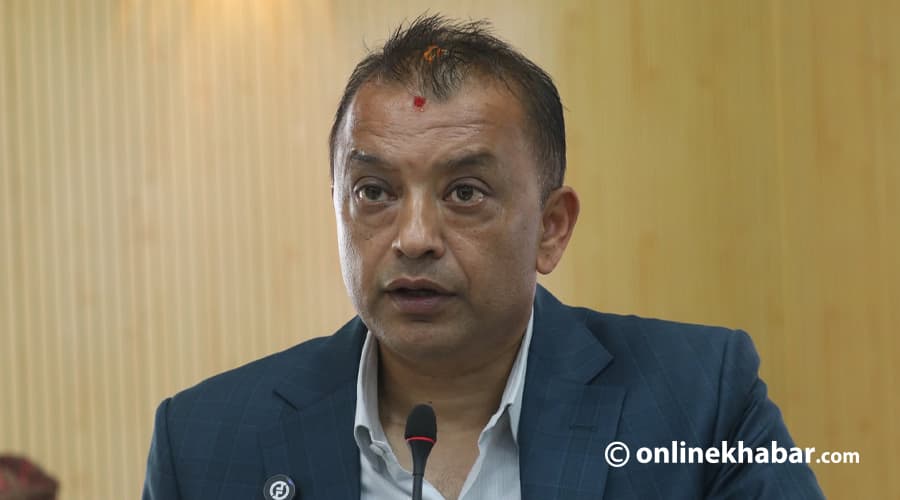 गगन थापाले आज जेनजी अगुवासँग संविधान संशोधनबारे छलफल गर्दै