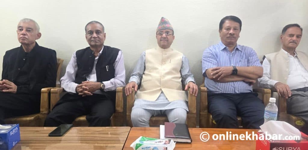 कांग्रेस असन्तुष्ट समूहको बैठक : एकता नभए नयाँ पार्टी बनाउने संकेत