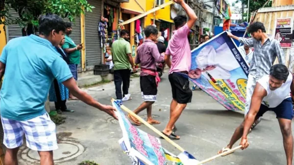 पश्चिम बंगालमा चुनावी परिणामपछि भड्कियो हिंसा, अहिलेसम्म चार जनाको मृत्यु भएको दाबी