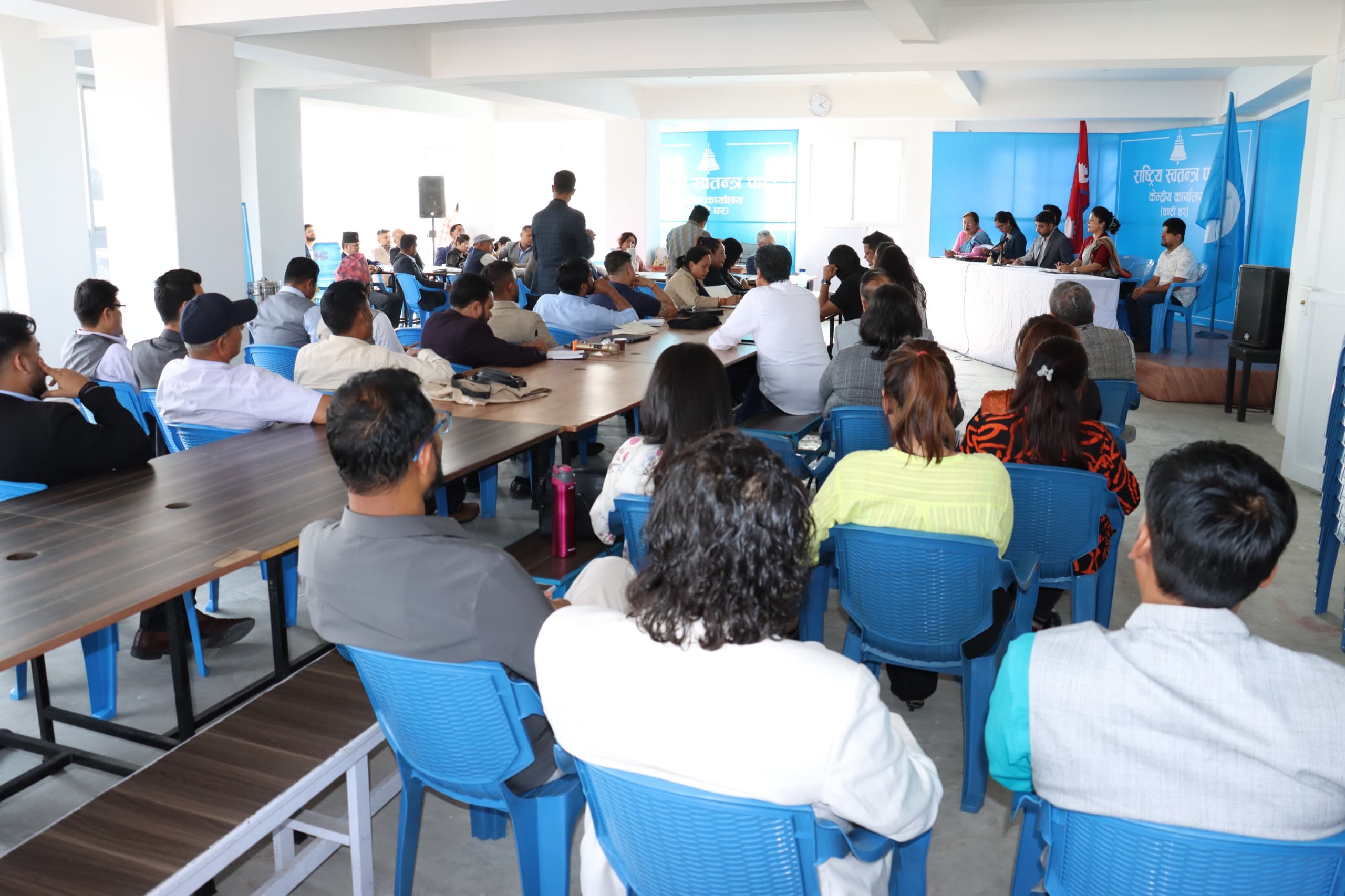 १६ सदस्य बन्यो रास्वपा सचिवालय (सूची)