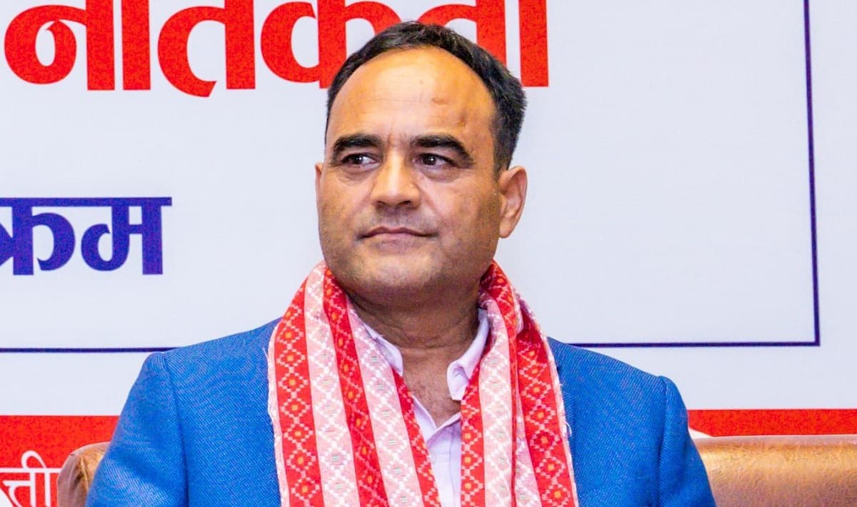 कांग्रेस एकबद्ध अगाडि बढ्नुको विकल्प छैन- नैनसिंह महर