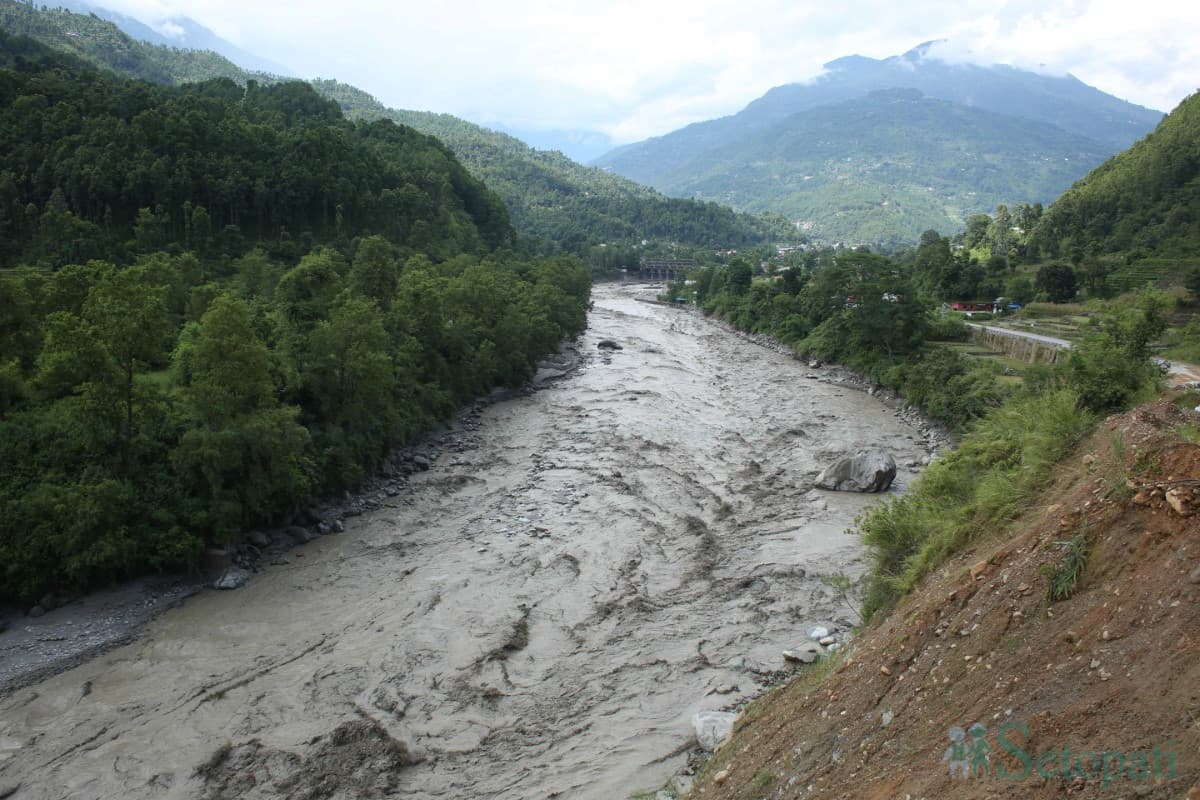 बाढी प्रभावित क्षेत्रको एक-दुई ठाउँमा दिउँसो भारी वर्षा हुन सक्ने