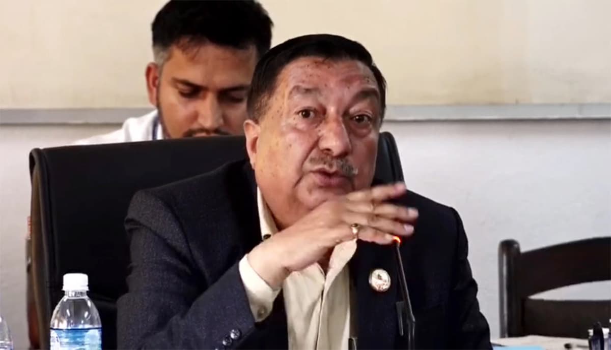 सन्तोष चालिसेसहित चार केन्द्रीय सदस्यले शपथ लिन नपाउने