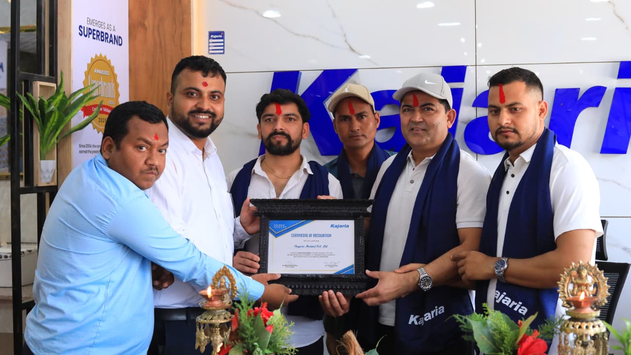 दाङको हापुरेमा कजारियाको नयाँ शोरुम, प्रिमियम टायल कलेक्शनको शुभारम्भ