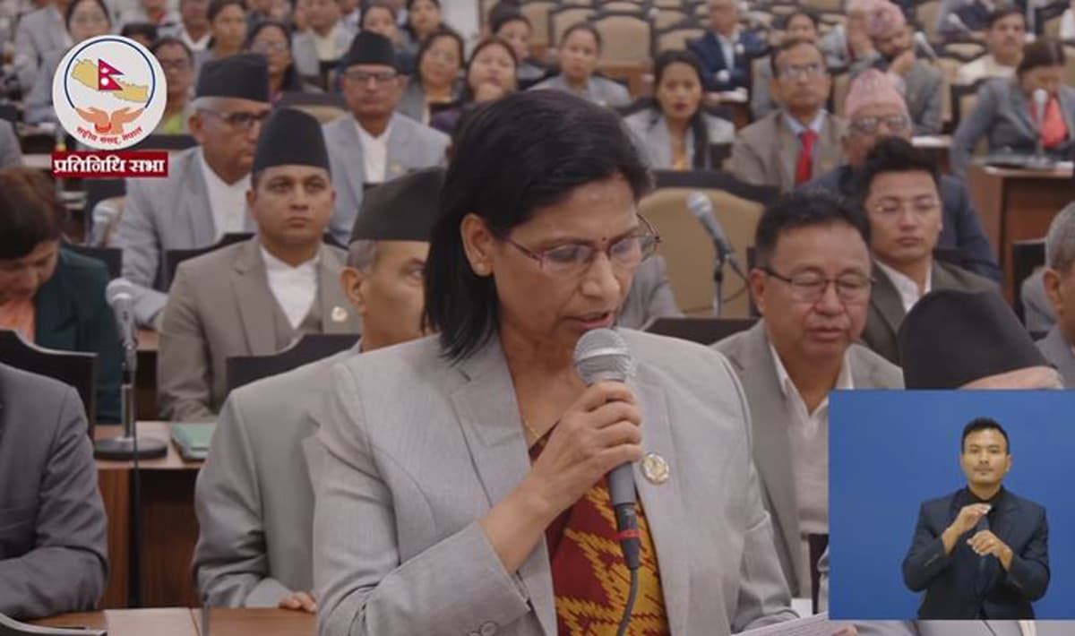 अध्यादेश खारेज गर्न एमाले सांसद पद्मा अर्यालको माग
