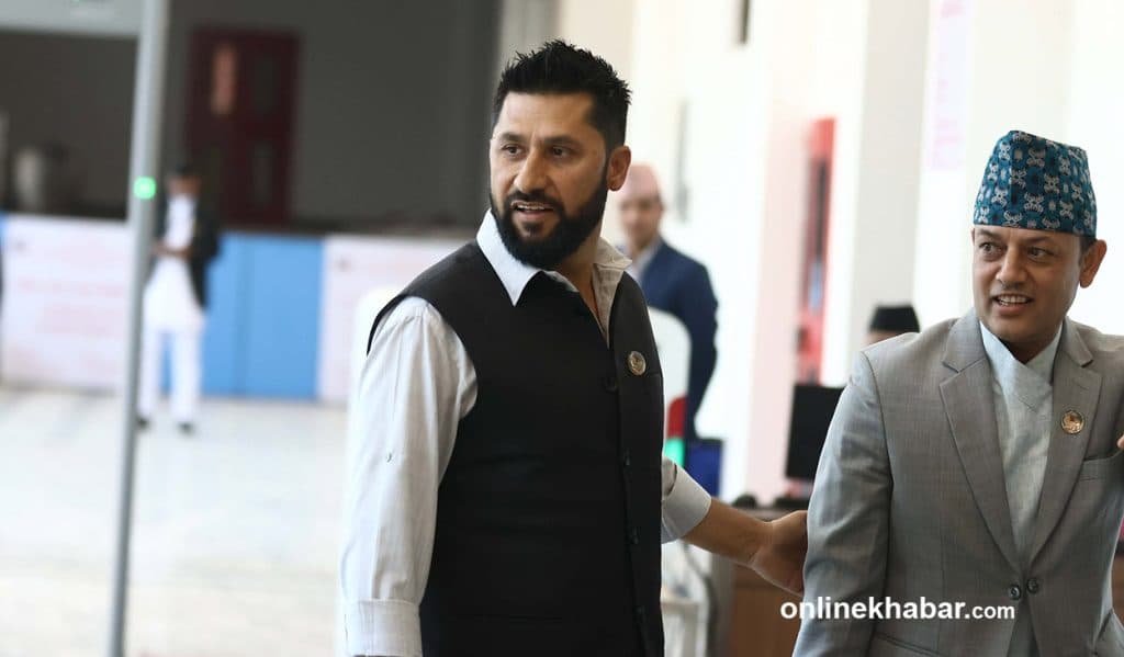 रविको मुद्दा फिर्ताको निर्णयमा सर्वोच्चले ‘जटिल कानुनी प्रश्न’ देख्नुका आठ आधार