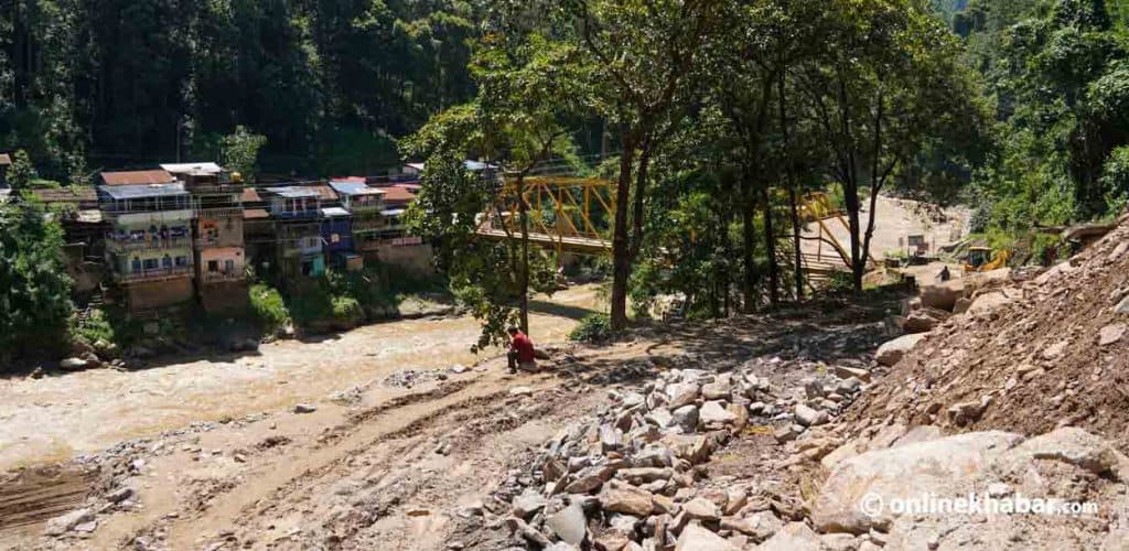 इलामले दु:ख खेपेका दुई वर्ष