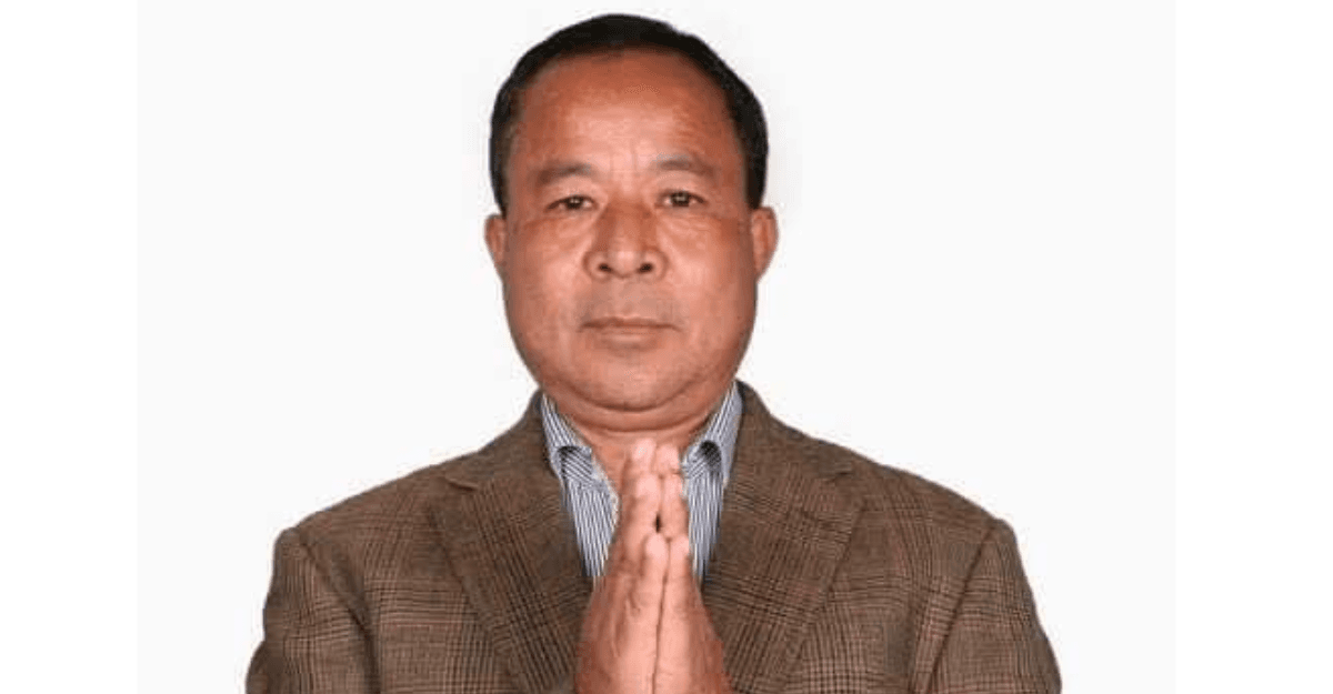 सिन्धुपाल्चोकका प्रेमध्वज लामाले दिए कांग्रेस केन्द्रीय सदस्यमा उम्मेदवारी